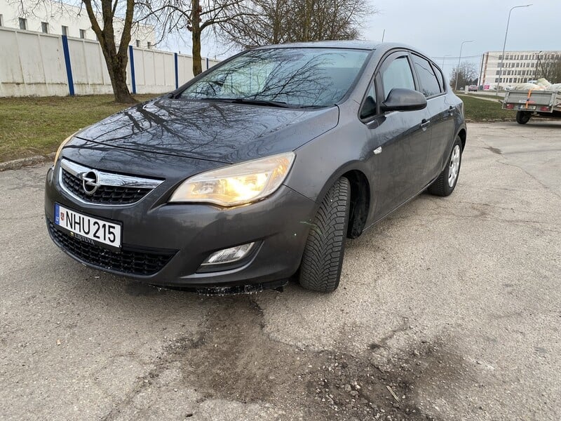 Opel Astra CDTI 2011 M Skelbimas 0137406308 Autogidas