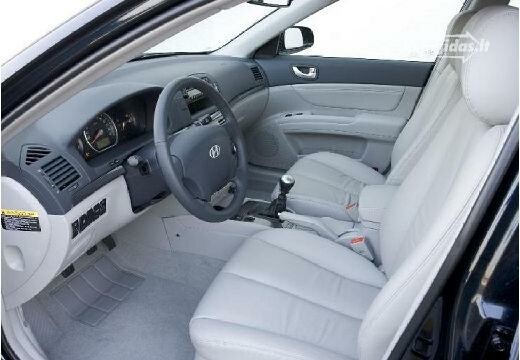  Hyundai Sonata EF 2,4 GLS activo 2005-2007 |  Autocatálogo |  Autogidas.lt