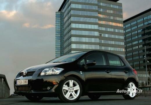 Toyota Auris 2008-2010