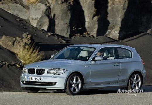 BMW E81 116i Coupe !!!! M. Paket Orginal !!!!, 2009 god.