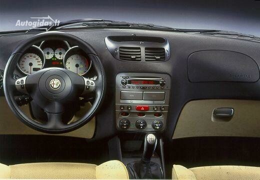 Alfa Romeo 147 1.6 TS (2001 - 2004) - AutoManiac