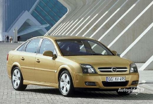 Opel Vectra C GTS 2.2 2002-2004, Autocatalog