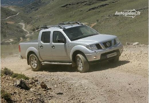 Nissan Navara D40 2.5 D SE 2010-2010, Autocatalog