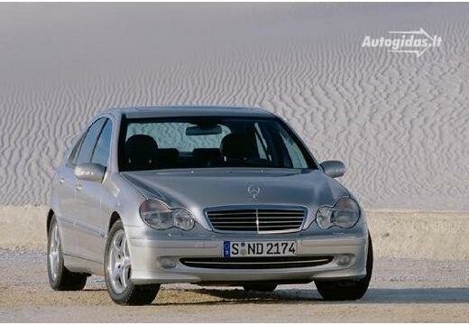 Mercedes C 240 (W203) Ficha Técnicas (2000-2005), rendimiento, dimensiones,  datos y más - encyCARpedia