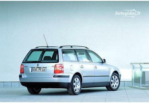 Volkswagen Passat B5 2.3 V5 Highline 1999-2000, Autocatalog