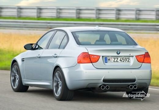 BMW 330 E90 d xDrive 2008-2013, Autocatalog