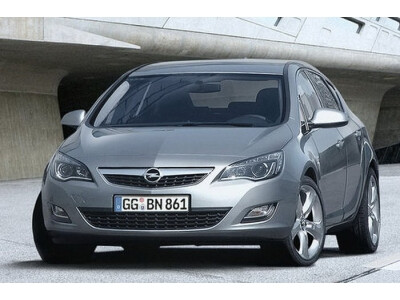 „Opel Astra“: solidėjimo link