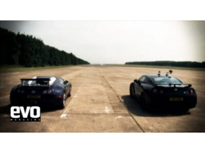 Bugatti Veyron vs. Nissan GT-R (video)