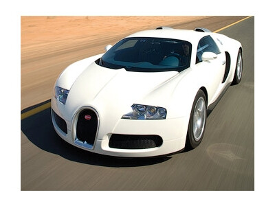 Iš 20-mečio vairuotojo atėmė “Bugatti”
