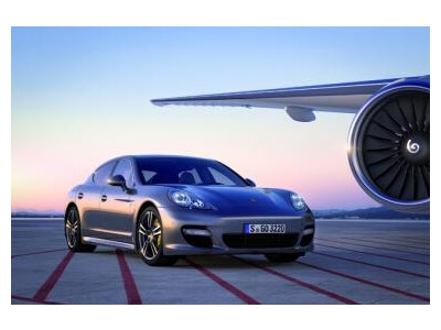 „Porsche“ pristatė dar galingesnę „Panamerą Turbo S“
