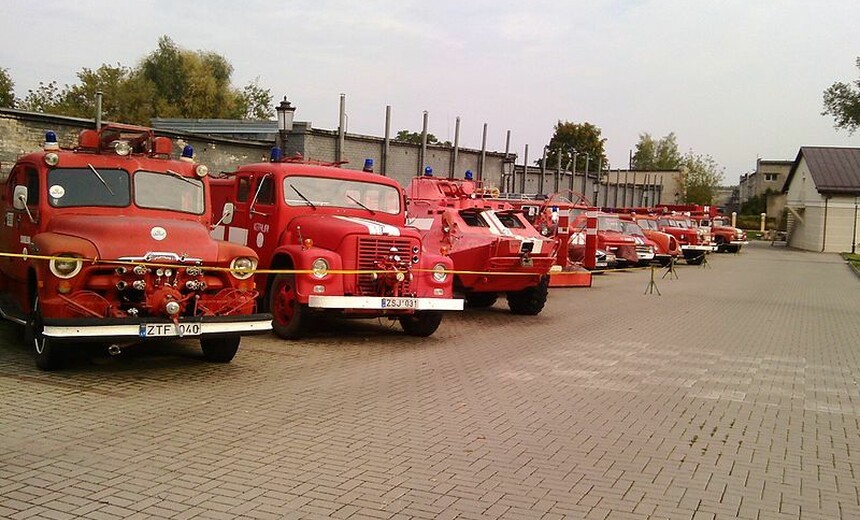 Kodėl ugniagesių sunkvežimiai visame pasaulyje yra raudoni? Atsakymas į šį klausimą nustebins ne vieną