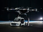 „Skraidantys taksi atkeliauja. Mes esame tuo įsitikinę“: „Audi“ sukūrė kažką, ko dar nesame matę - iš išvaizdos paprastas elektromobilis, bet turi specialią skrydžiui pritaikytą kabiną foto 2