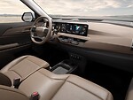 „Kia“ pristatė naująjį elektromobilį EV5 ir du koncepcinius modelius foto 3