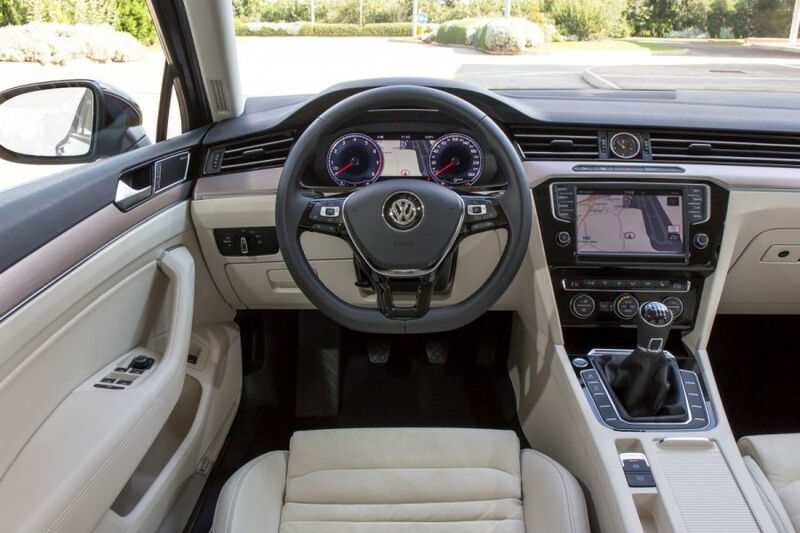 „Volkswagen Passat“: naujas etalonas foto 3
