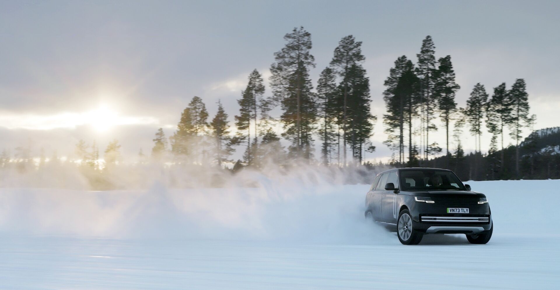 Elektrinio „Range Rover“ bandymai: nuo –40 °C laipsnių poliariniame rate iki +50 °C laipsnių dykumose foto 5