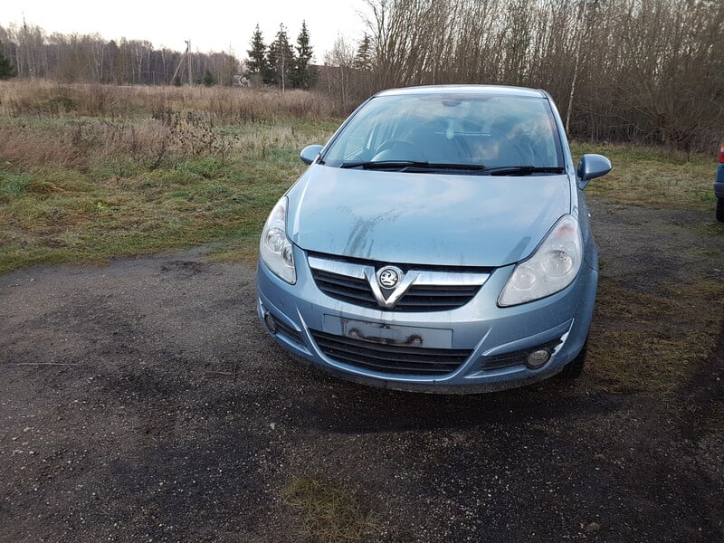 Opel Corsa D 2008 г запчясти