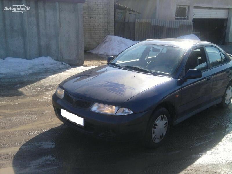 Mitsubishi Carisma I 1996 y parts