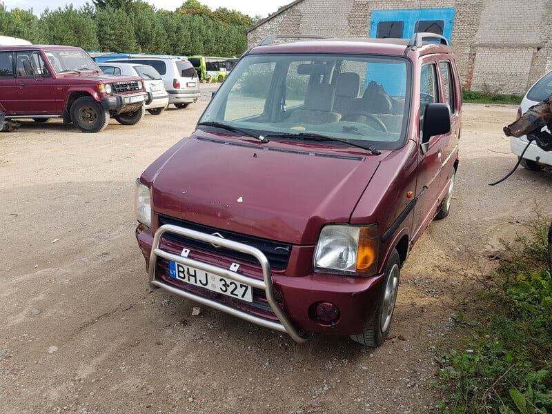 Suzuki Wagon R+ 2000 г запчясти