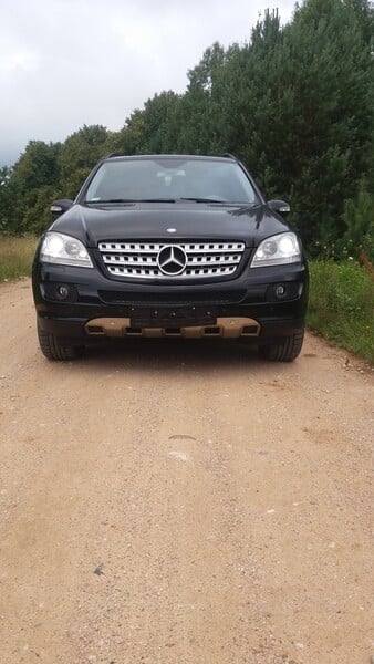 Mercedes-Benz ML 500 W164 2008 m dalys