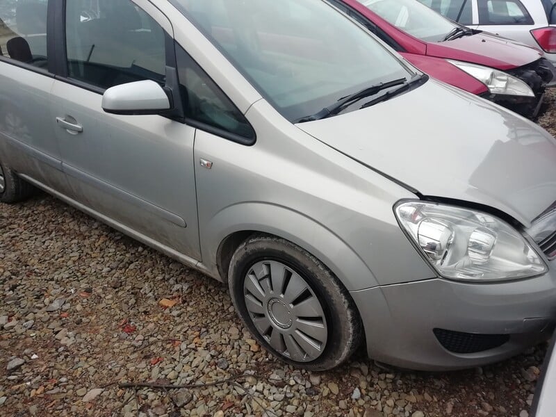 Opel zafira b 2008