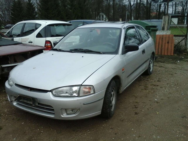 Mitsubishi colt 1997