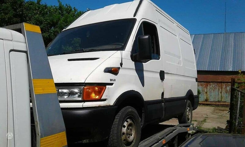 Iveco 29L10 2000 г запчясти