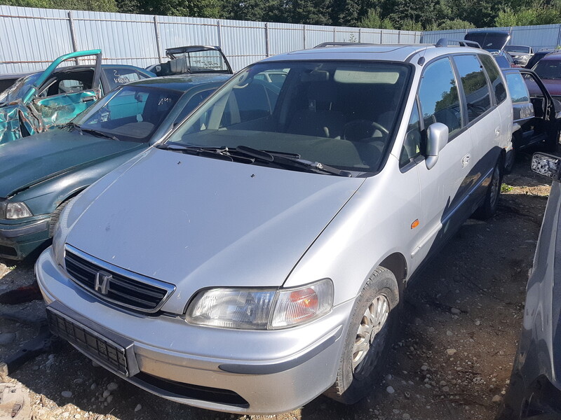 Honda Shuttle 2000 г запчясти