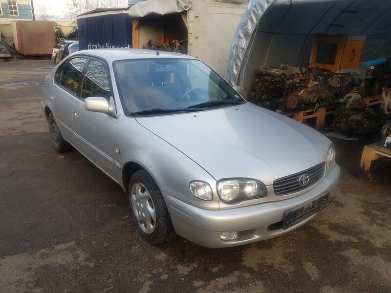 toyota corolla 2000 parts