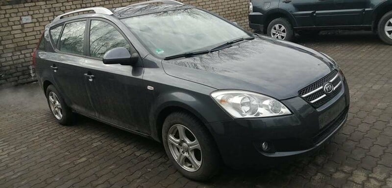 Kia Cee'd 2010 y parts