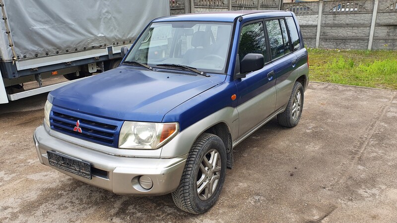 Mitsubishi Pajero Pinin 2002 г запчясти