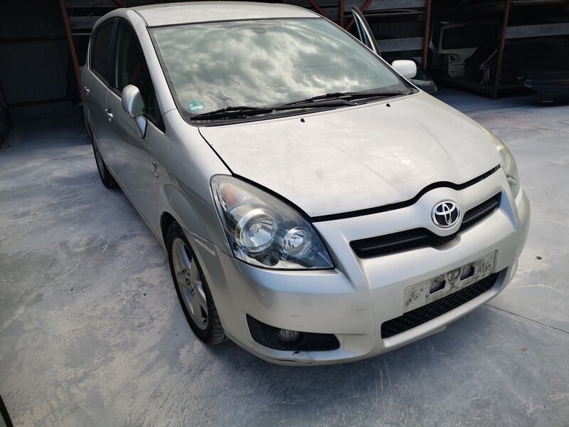 Toyota Corolla Verso 2008 m dalys