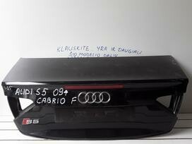 Audi S5 2011 m dalys