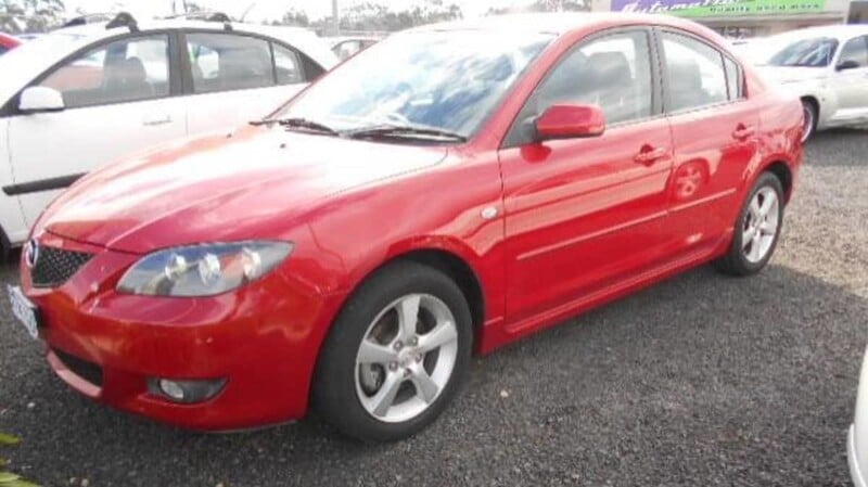 Mazda 3 2005 m dalys