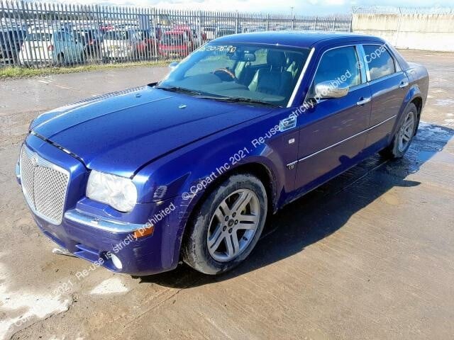 Chrysler 300C 2006 г запчясти