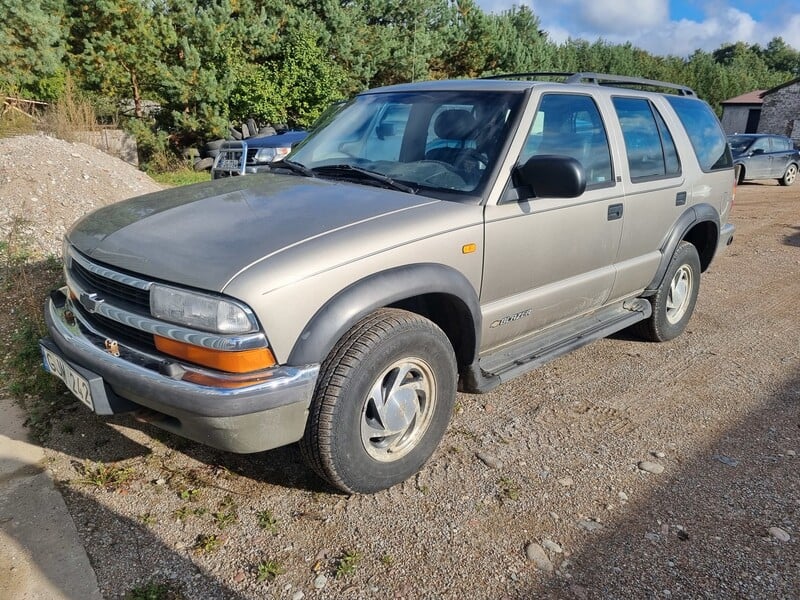 Chevrolet Blazer 2001 y parts