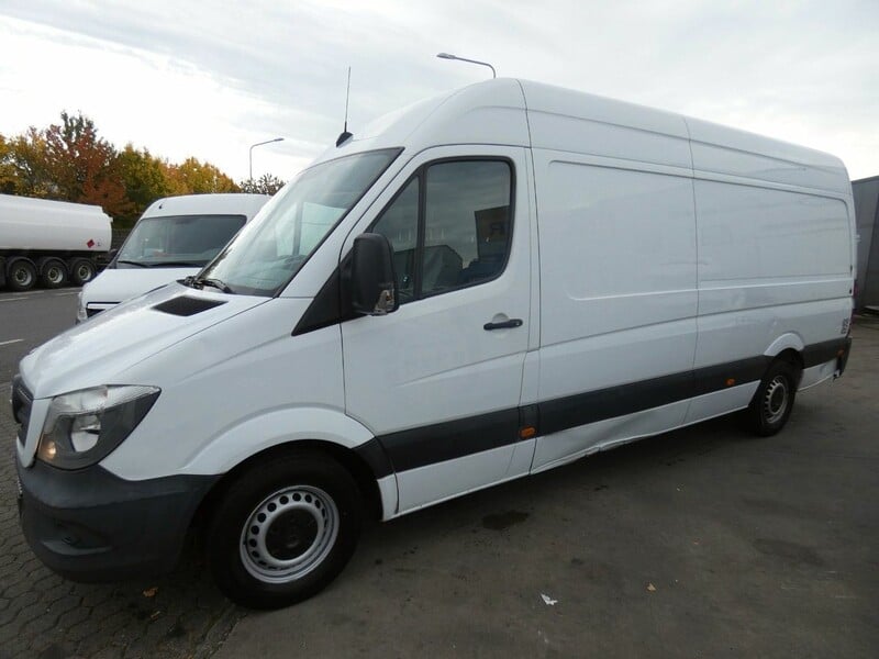 Mercedes-Benz Sprinter 2016 y parts