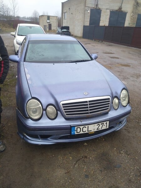 Mercedes-Benz CLK 200 W209 2004 y parts