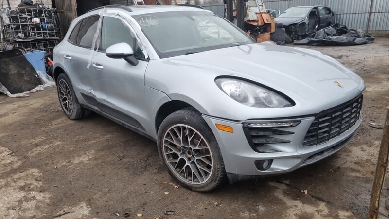 Porsche Macan 2016 y parts