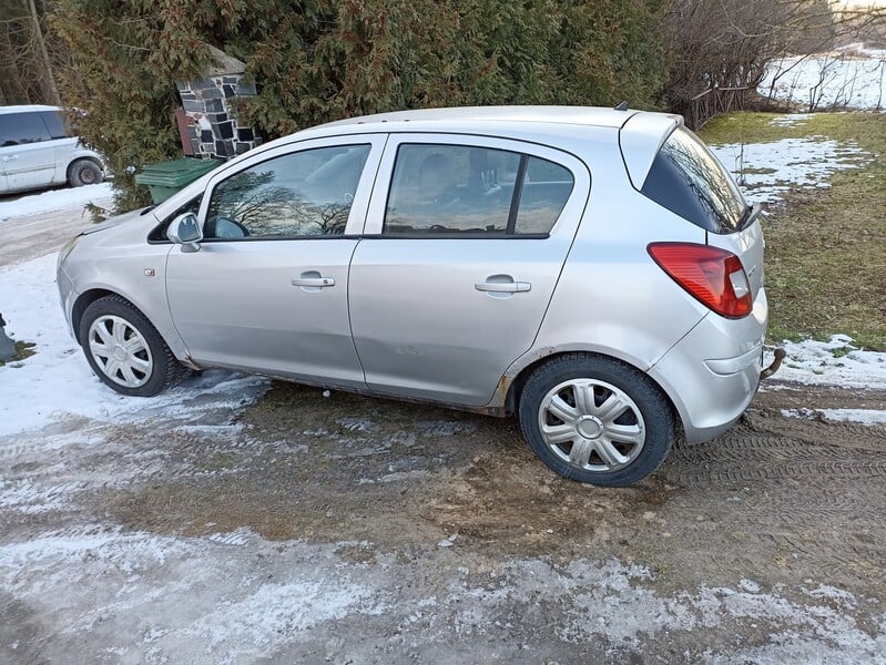 Opel Corsa D M Dalys Skelbimas Autogidas