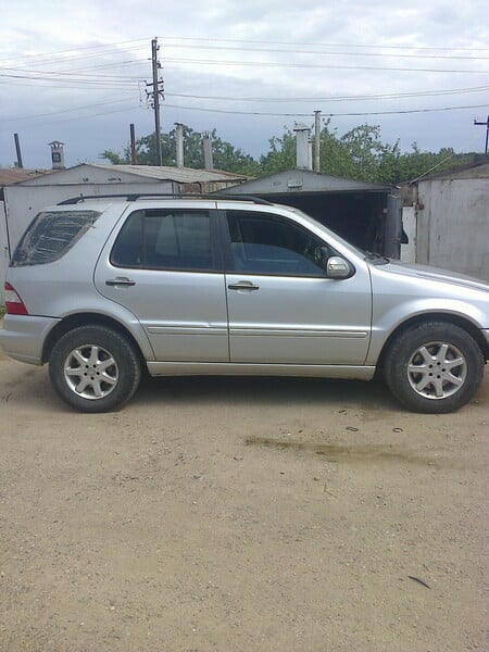 Mercedes-Benz ML 400 2003 m dalys