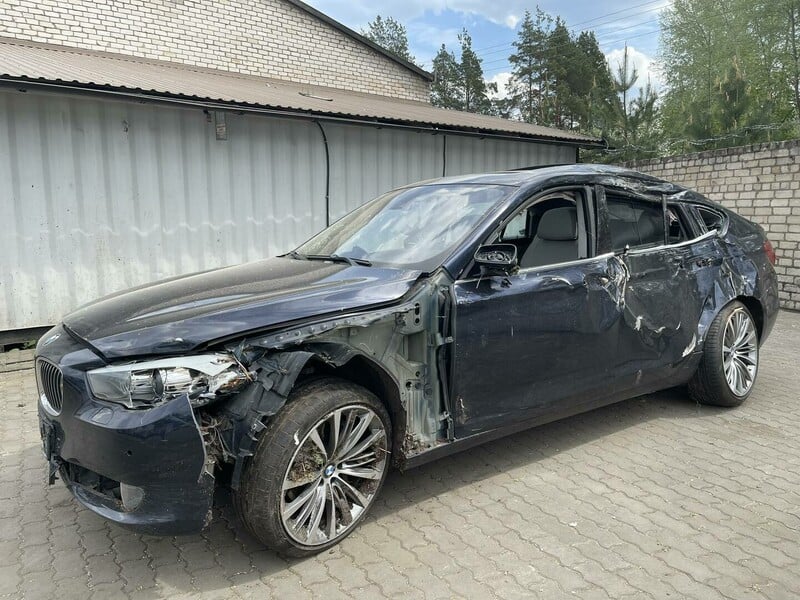 BMW 5GT (F07) 2010 y parts