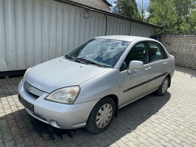 Suzuki Liana 2001 y parts