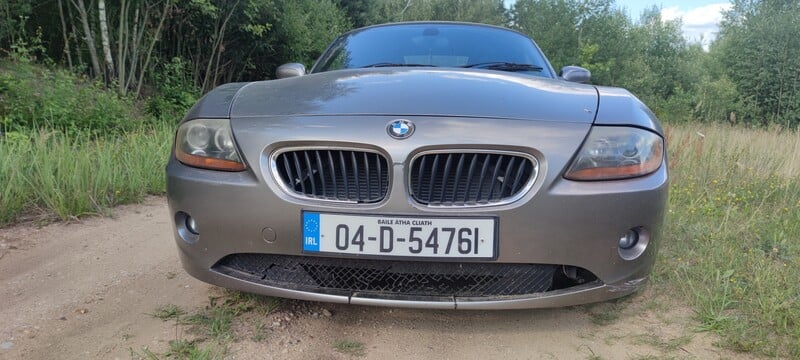 BMW Z4 2004 m dalys