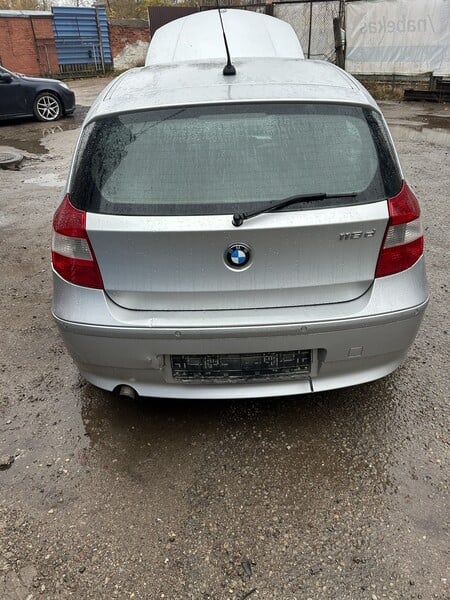 BMW 118 E87 2006 y parts