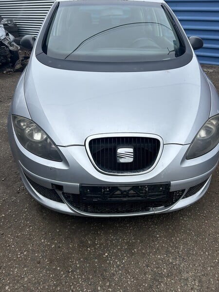 Seat Altea 2006 г запчясти