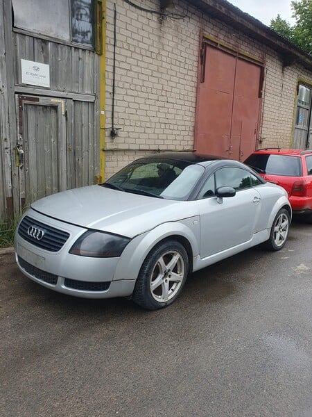 Audi TT 8N 1999 y parts