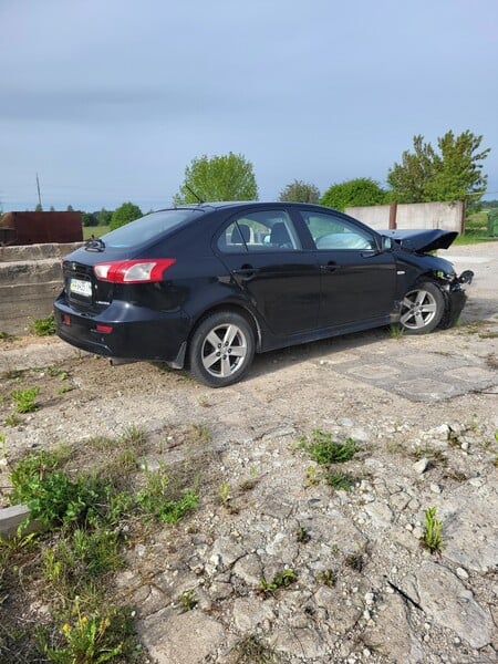 Mitsubishi Lancer 2009 г запчясти