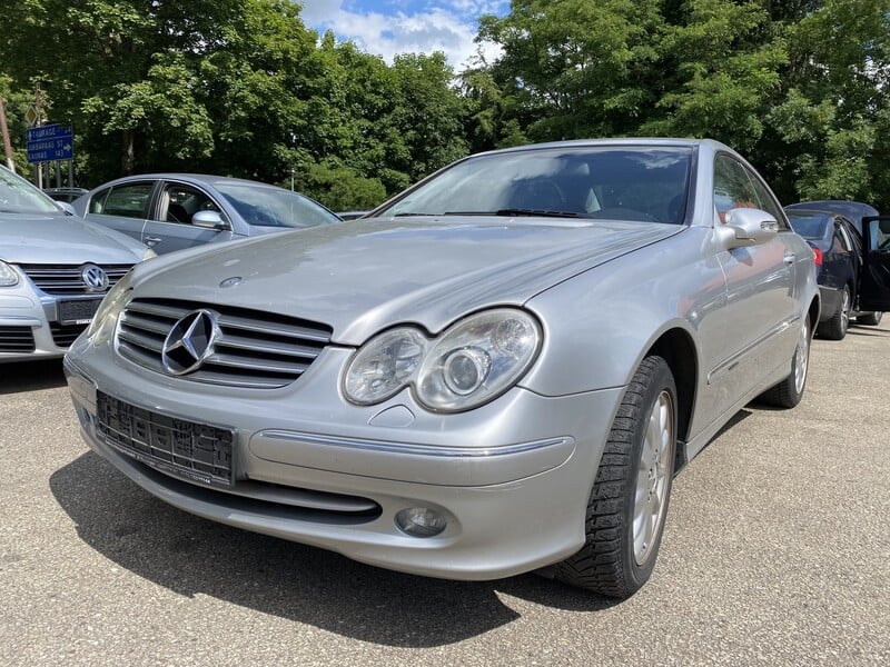 Mercedes-Benz CLK240 2003 m dalys Mercedes-Benz CLK 240 W209 2003 y parts