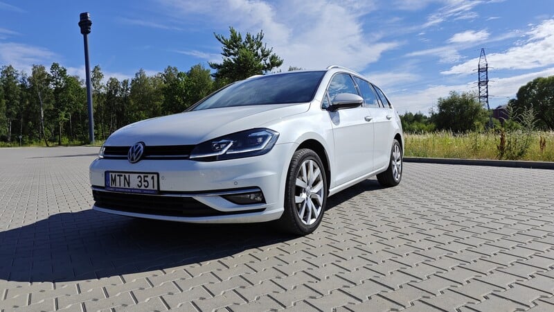 Volkswagen Golf Wagon 2019 y rent