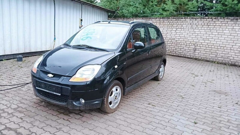 B10S1 Chevrolet Matiz 2008 y parts